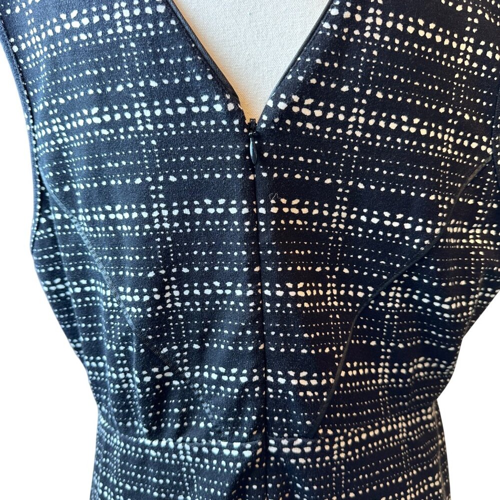 TART Sleeveless Black & White Dot Sheath Dress Sz 1X V‑Neck Polished OfficeWear - Picture 4 of 14